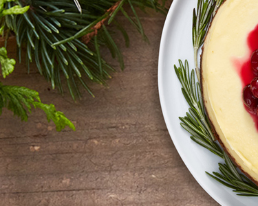 Arla Cranberry Gingersnap Cheesecake